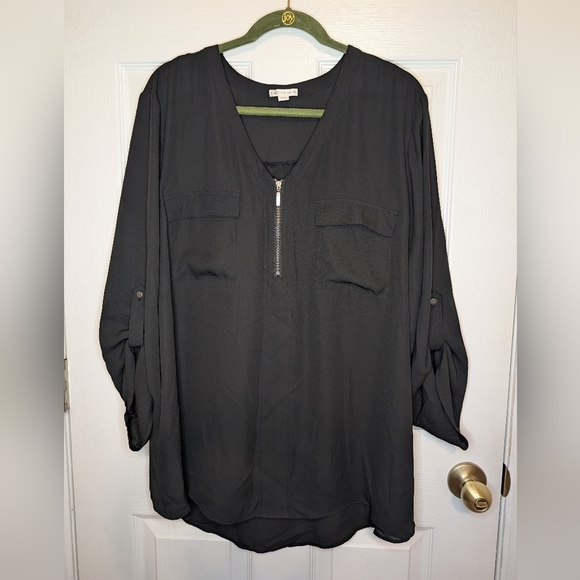 Cato Women's 22W/24W Black Pullover Silver Zip Blouse Pockets Roll Tab Cuff - Picture 1 of 6